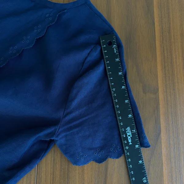 J.Crew 100% Linen Top 6 Navy Eyelet Scalloped Preppy Coastal Nautical Cottage - Image 8