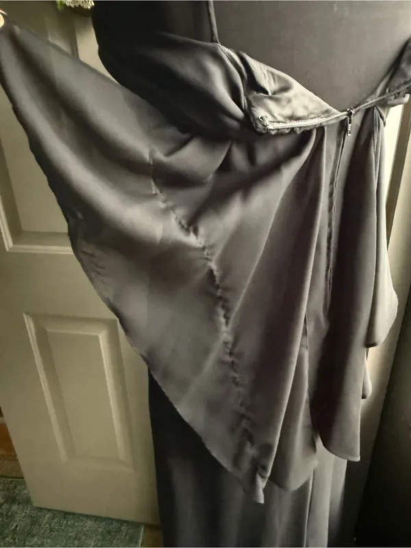 Y2K Betsy & Adam black draped maxi formal prom evening dress, size 8 - Image 7