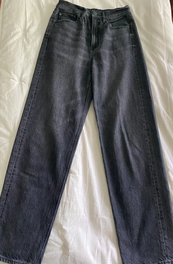 Jeans - Image 2