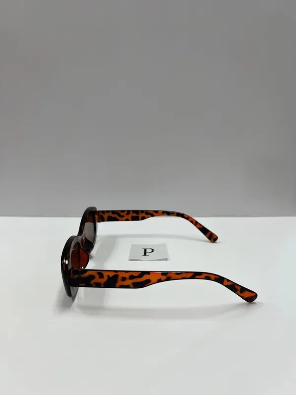 90s style leopard sunglasses/ small retro leopard rectangle sunglasses Brown - Image 3