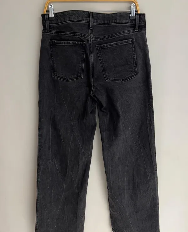 Old Navy Straight Leg Maternity Jeans NWT - Image 3