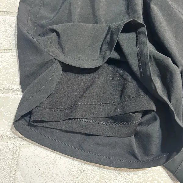 Nike Women's Black Athletic Shorts - Image 4