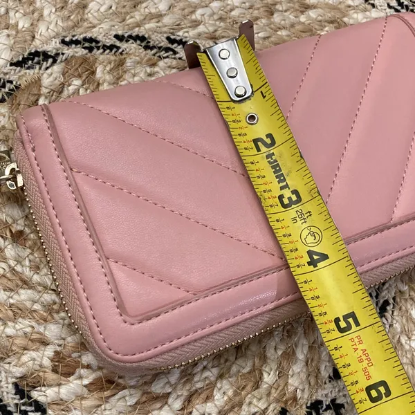 Love‎ Moschino Pink Quilted Heart Zip Around Wallet - Image 7