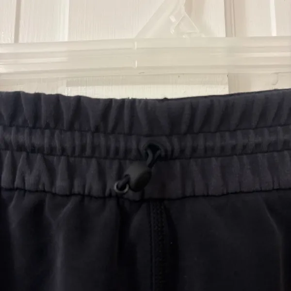 Lululemon Softstreme High-Rise Shorts Sz 4 Black Athletic Yoga‎ Lounge - Image 4