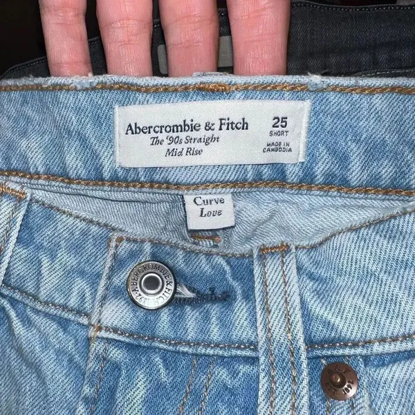 Abercrombie and Fitch jeans 90s straight mid rise curve love size 25 short - Image 3
