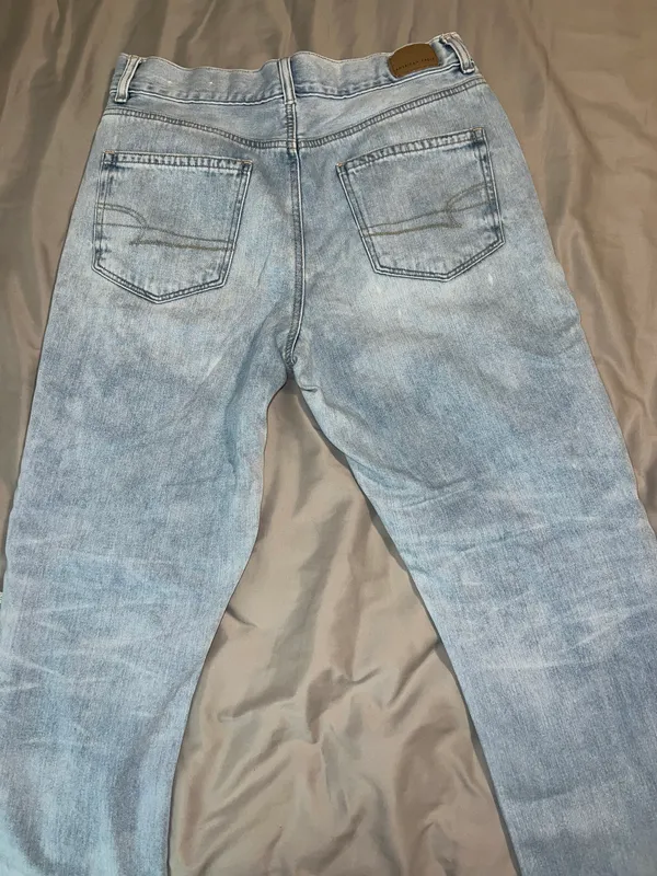 American Eagle Outfitters Moms Jeans - Image 2