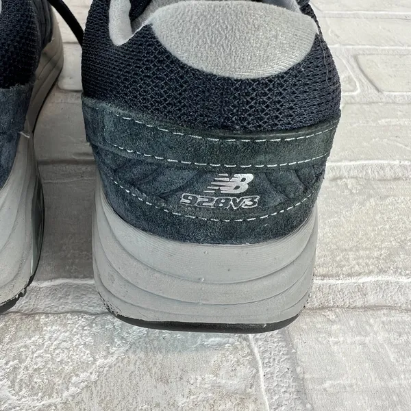 New‎ Balance 928v3 Sneakers Walking Shoes Womens 7.5 Navy Blue Suede WW928NV3 - Image 5