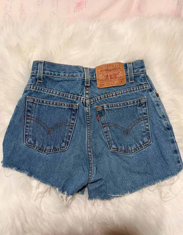 Levi's Vintage 550 Jean Shorts - Image 4