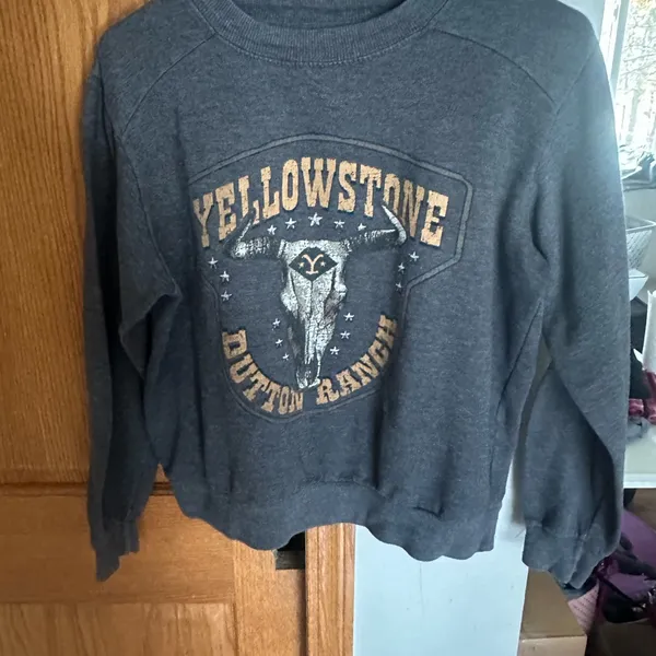 Yellowstone Duffton Ranch Crewneck Sweater - Charcoal - Image 2