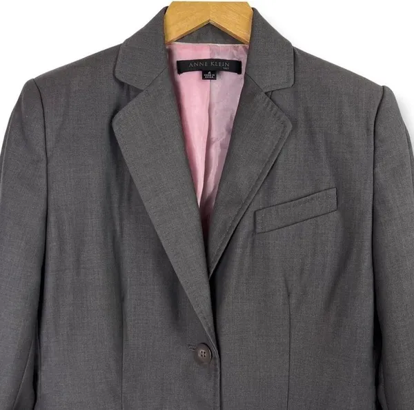 Womens Blazer Taupe Gray Lined Office Business Careerwear Work Size 4 - Image 2