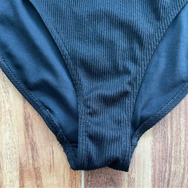 Missguided NWT Black Ribbed High Waisted Bikini Bottom Mix & Match Size 6 - Image 5