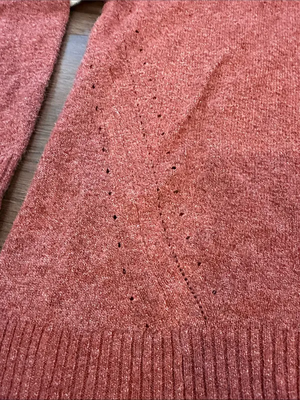 Pink Rose Rust Crewneck Sweater with White Sleeve Stripes Size Medium - P27 - Image 4