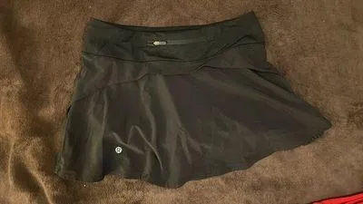 Lululemon Skirt Play the Pleats - Image 2
