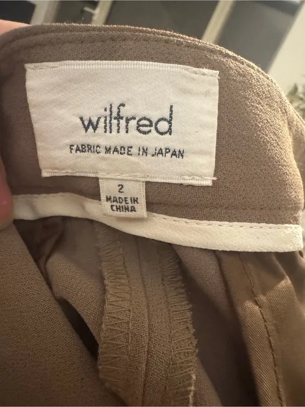 Aritzia Wilfred Asymmetrical Draped Japanese Crepe Wide Leg Trouser Tan Size 2 - Image 4