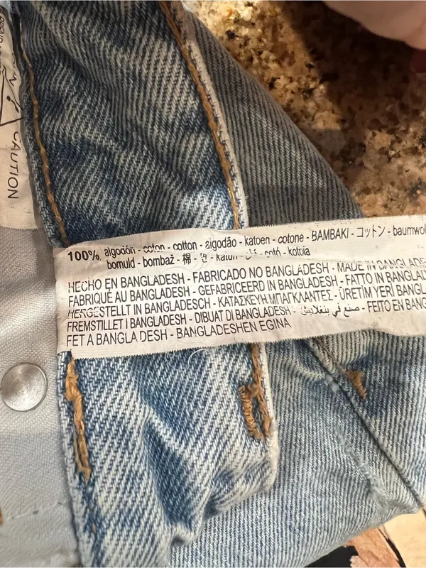 Zara TRF High Waist Wide Leg Distressed Jeans Raw Hem Light Wash US 6 EUC - Image 5