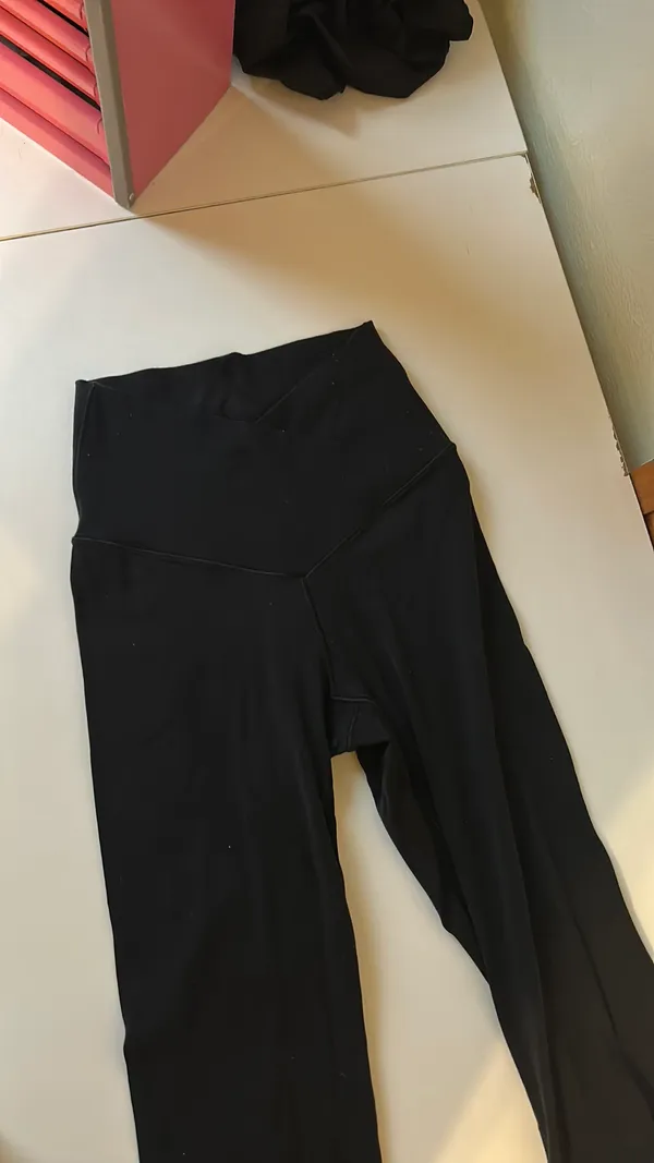 Aerie Offline Crossover Flare - Image 2
