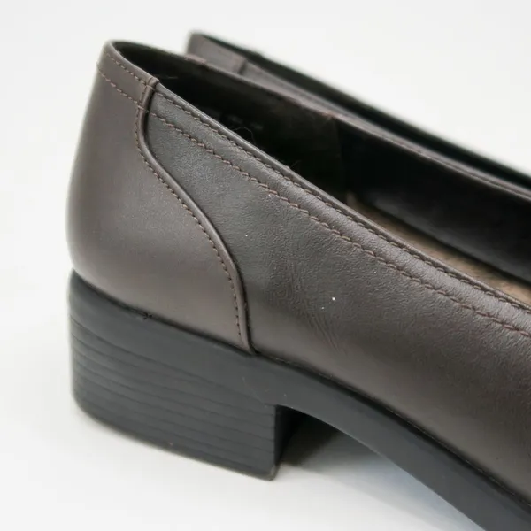 Vintage Y2K Classic Elements Brown Leather Penny Loafers - Image 5