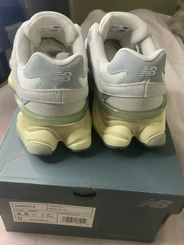 New Balance 9060 Women Sneakers Shoes Size 4.5 - Image 3