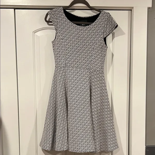 Maeve Geometric Black and White‎ Mini Dress XS - Image 2