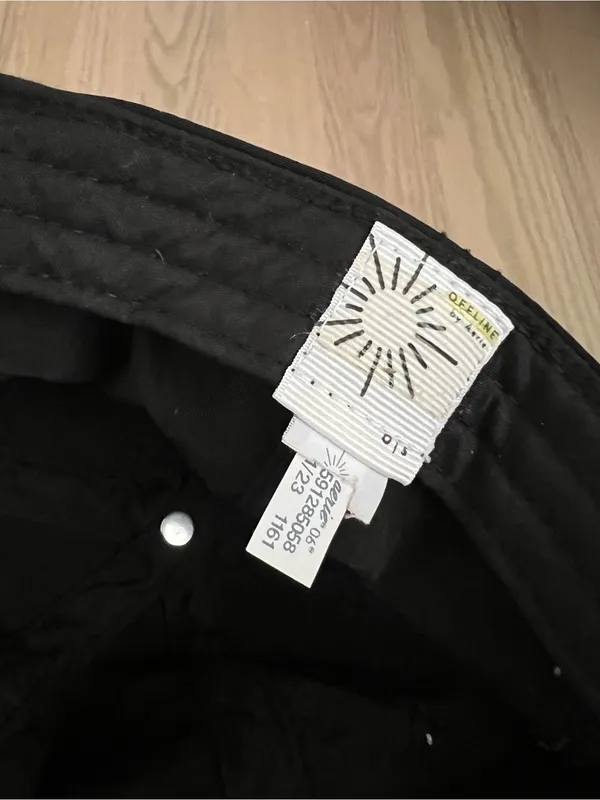 Offline by Aerie Black Drawstring Cap - Image 3