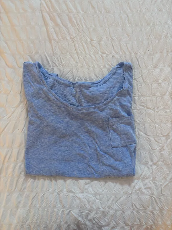 Gap T-Shirt - Image 3