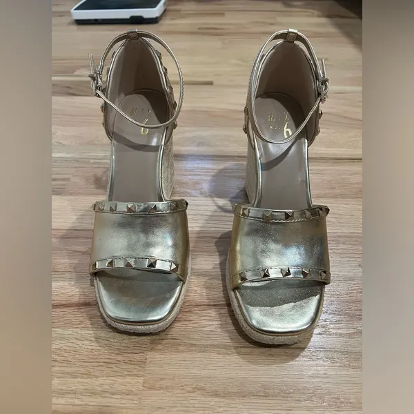 Gold Wedge Sandals - Image 2