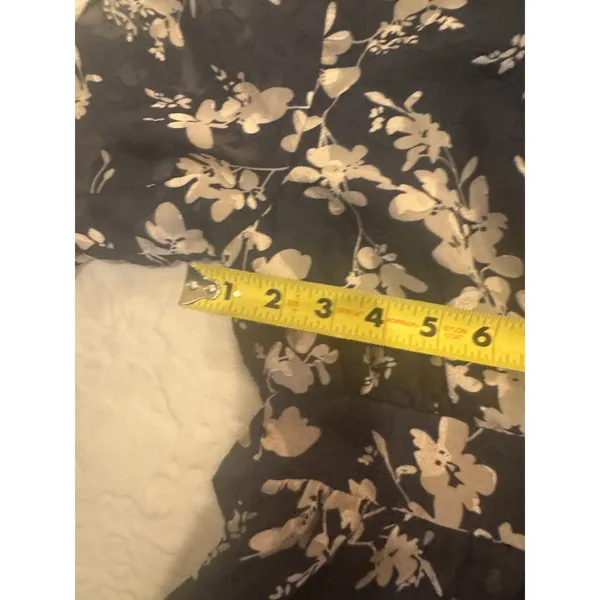 Lulu’s Womens Floral Print Wrap Mini Dress Small - Image 7