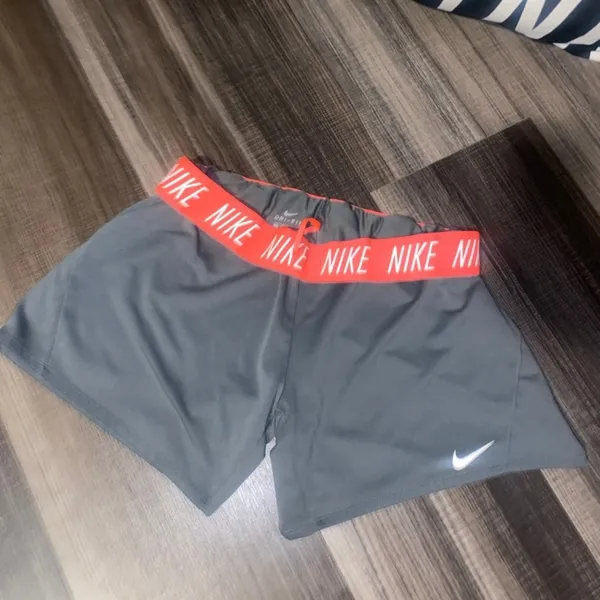 Nike Gray Athletic Shorts with Red Waistband - Image 2