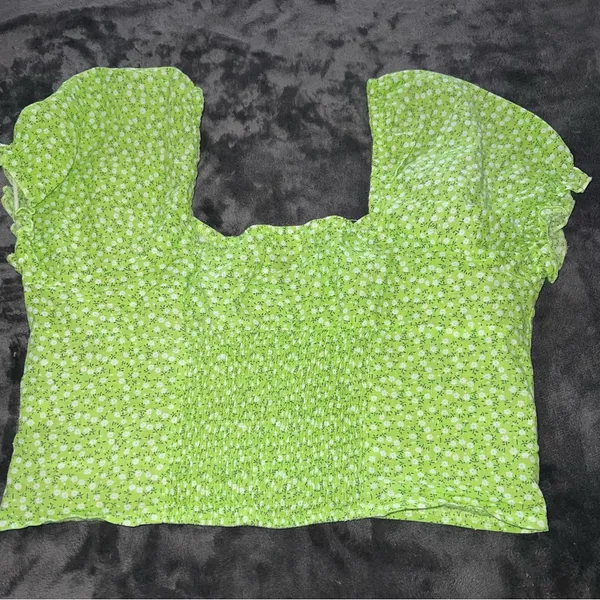 Princess Polly Laguna Top in Green Size 8 - Image 7