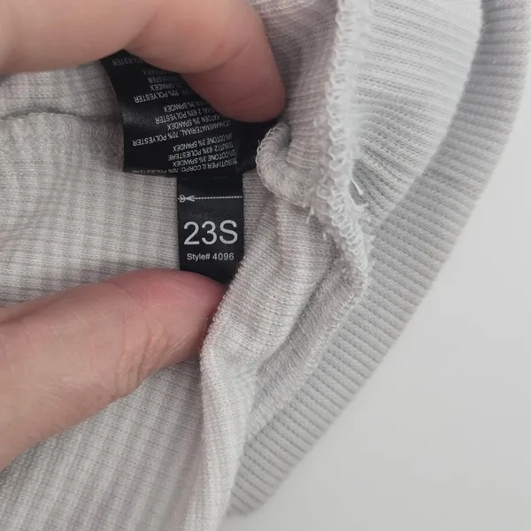 KUHL Hoodie Women M 4096 Gray Striped Lightweight Kangaroo Pocket EUC - Image 7