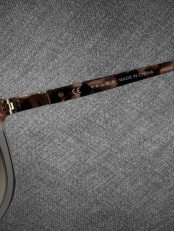 Yalea SYA078 Brown Gradient Cat Eye Sunglasses - Image 4