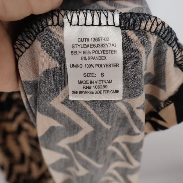 Chevron Print Maxi Dress Sleeveless Elastic Waist Tan Black Geometric S - Image 2