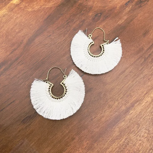 Fringe Tassel Fan Hoop Earrings Gold Tone White Boho Coastal Indie Sleaze Chic‎ - Image 9