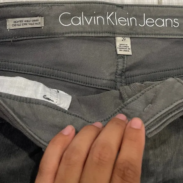Calvin Klein Jeans Corduroy High Rise Skinny Ankle Pants SZ 29 Casual Streetwear - Image 4