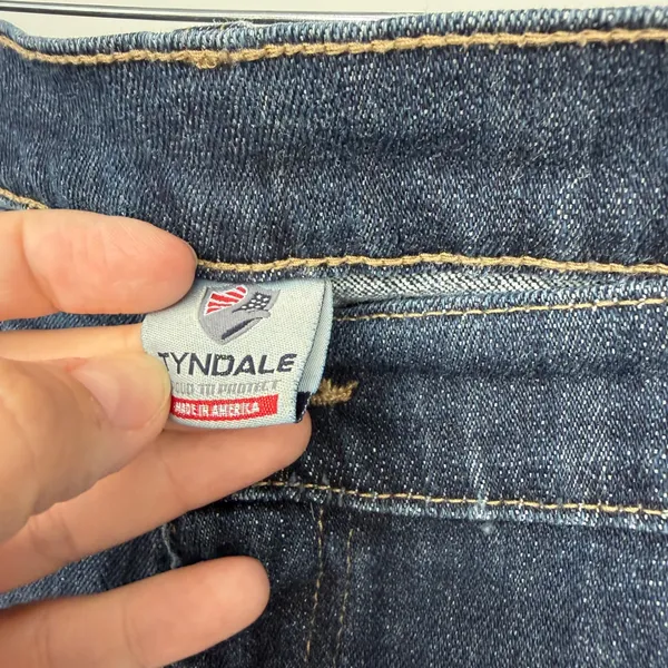 Tyndale FRMC Women's 22x34 FR Flame Resistant CAT 2 Work Jeans Dark Wash - Image 3