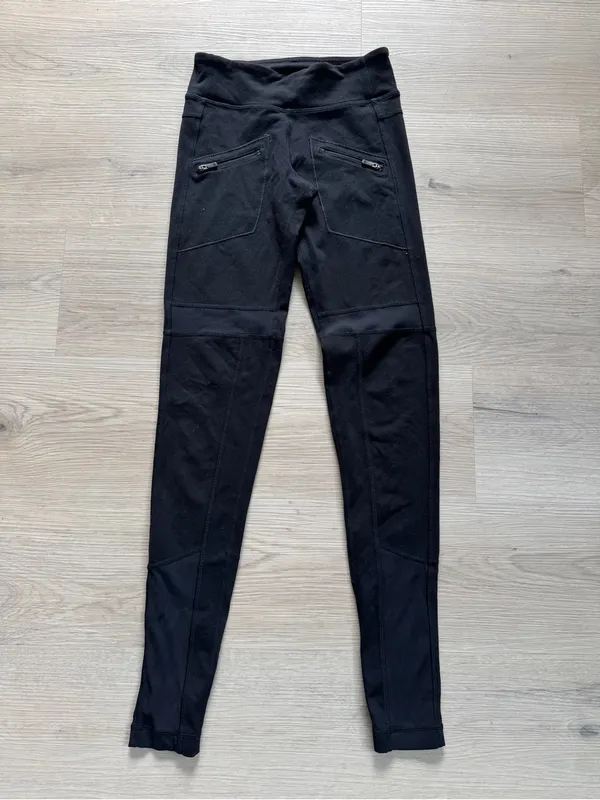 Lululemon Rare Discontinued black moto panel leggings - Image 2