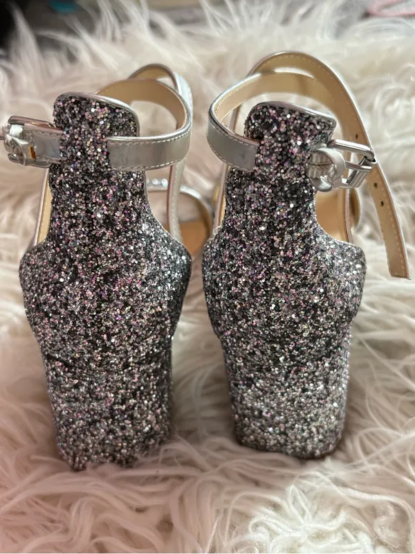Betsey Johnson Silver Glitter Lane Block Heel Ankle Strap Sandals Size 7M - Image 5