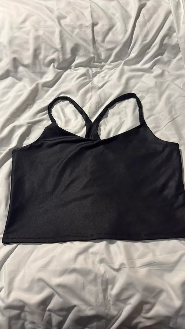 Abercrombie black crop top L - Image 4
