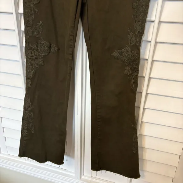 Laurie Felt‎ Olive Green Power Silky Bootcut Jeans Size Small - Image 6