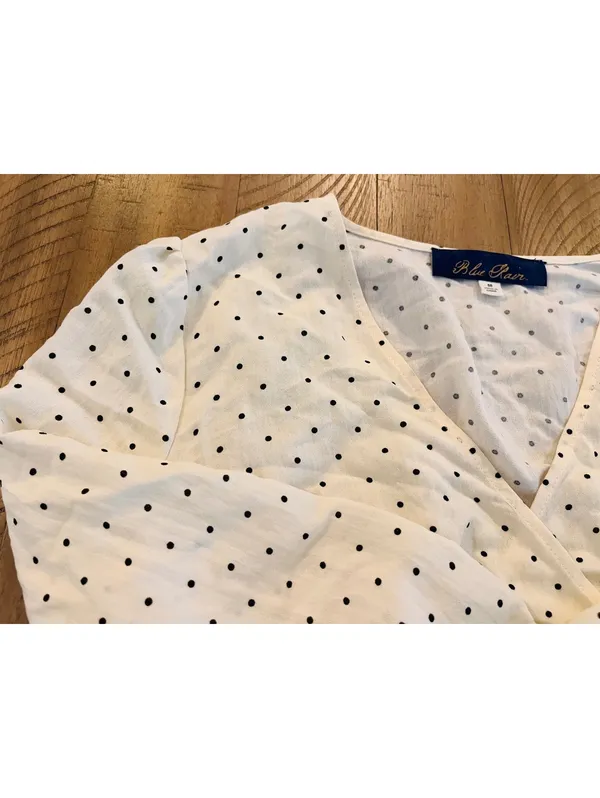 Blue Rain Women's Long Sleeve Black & Ivory V-Neck Front Shirt Polka Dot Size M - Image 4