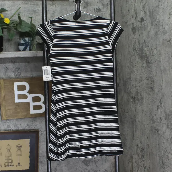 NWT Unedited By Teeze Me Short Sleeve Knit A-Line Dress Black / White XXS - Image 4