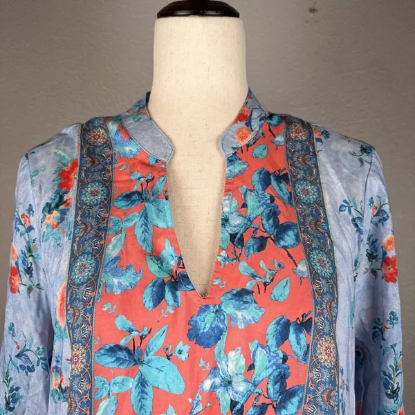 Feathers By Tolani Emilia Dress Size S Blue Floral Modal‎ Pockets Bell Sleeve - Image 2