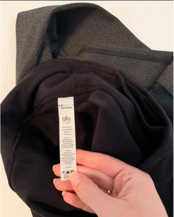 Alo Yoga Leggings - Image 6