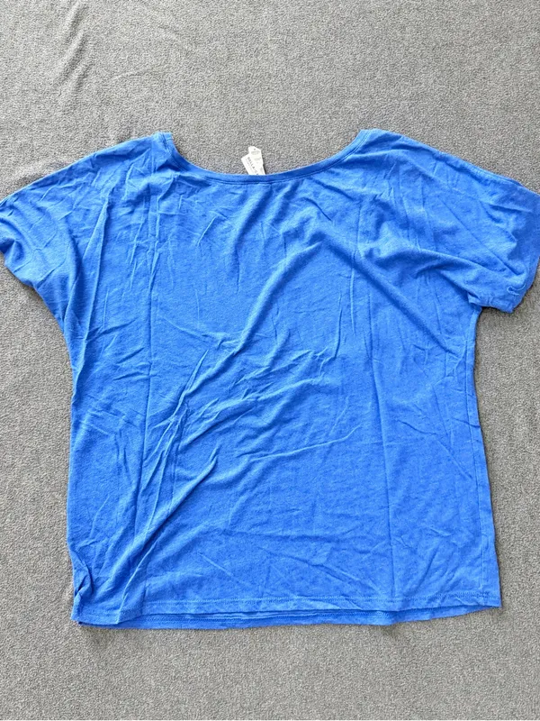 Bella Canvas Was Normal 3 Kids Ago graphic tee women medium casual athletic - Image 5