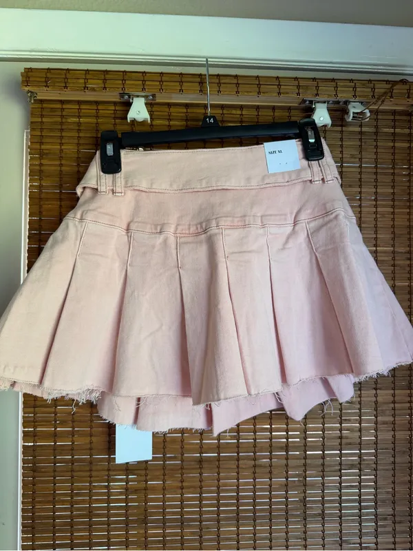 Generation K Pink Low Rise Pleated Denim Mini Skirt Medium NWT - Image 5