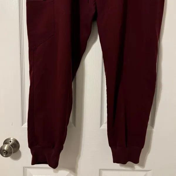 FIGS Maroon Zamora Joggers Size XL Petite Scrub Pants - Image 6