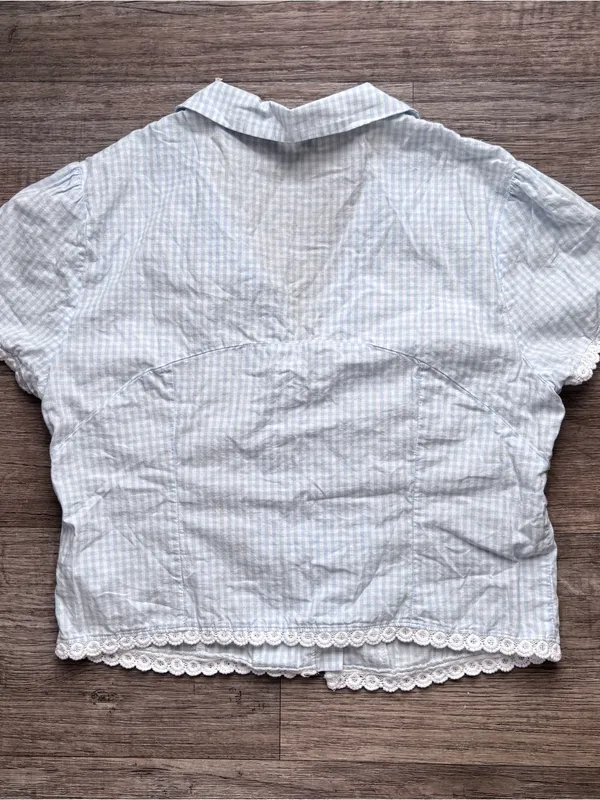 Coquette white/blue gingham button down blouse lace trim femenine minimalist - Image 8