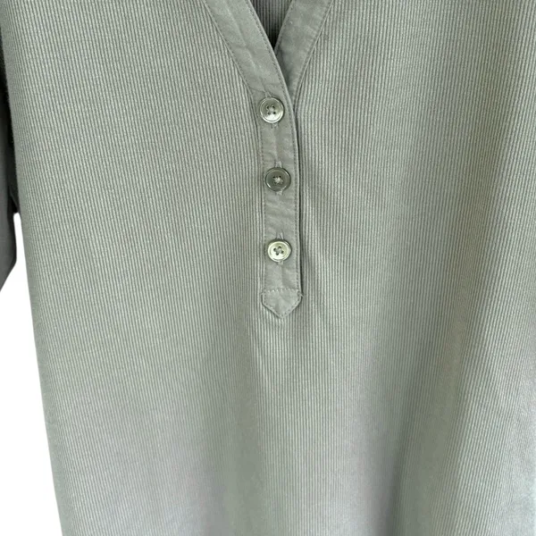 Like New Madewell Puff Sleeve Henley Knit Top Faded Olive Size Medium - Image 3