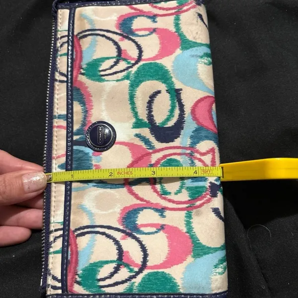 Coach Vibrant Patterned Wristlet - Image 8
