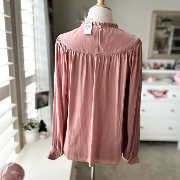 LOFT Pink Ruffle Neck Top Small NWT - Image 5